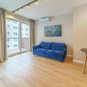 Apartament Golden Apartments/city Center/s65/28, Warszawa